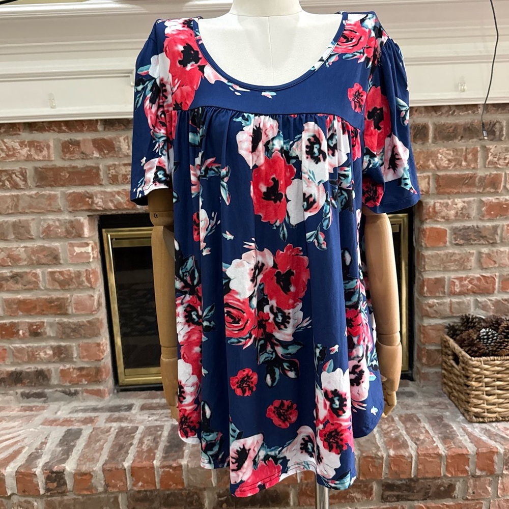 Allegrace Navy Blue Floral Plus Size Blouse w/Red and White Roses / 1X / EUC